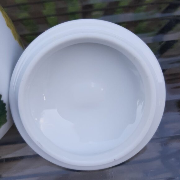 Studio Nova Leaf Harmony Covered Sugar Bowl - Picture 8 of 8